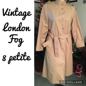 Vintage Women’s London Fog Trench Coat “MINT” 8P